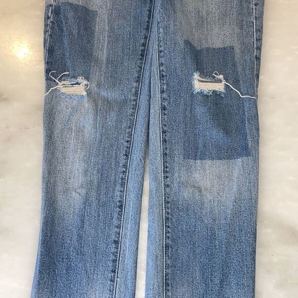 Gap Denim Girlfriend Distressed Ankle Jeans - Picture 9 of 14